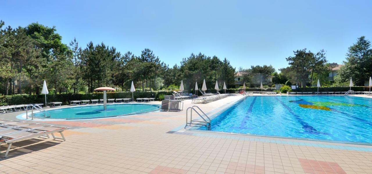 Villaggio Lido Del Sole Бибионе Экстерьер фото